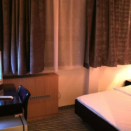 Tash 3* 贝尔格莱德