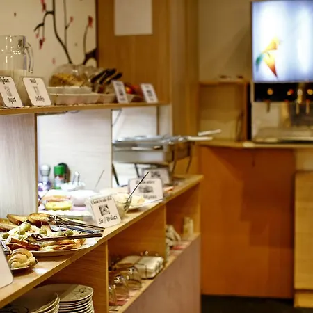 Tash 住宿加早餐酒店