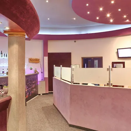 住宿加早餐酒店 Tash