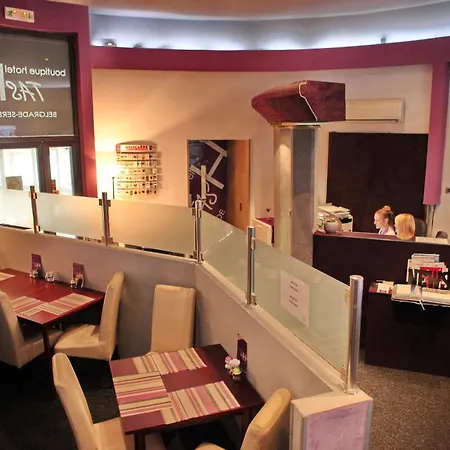 住宿加早餐酒店 Tash