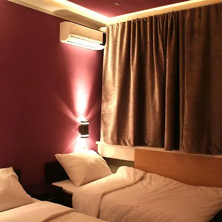 Tash 贝尔格莱德